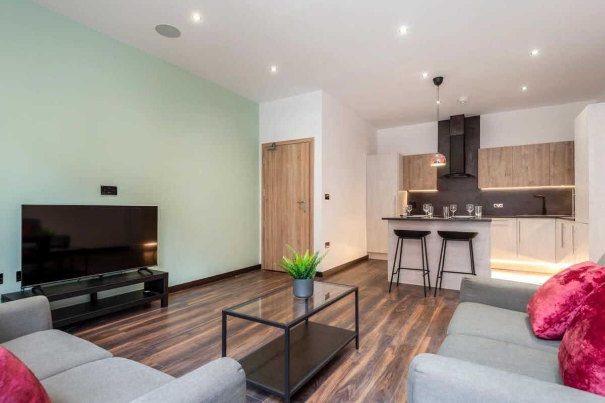 Characterful 2 Bed Apartment With Parking In Hull Kingston upon Hull Buitenkant foto