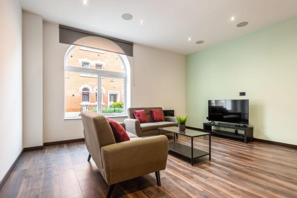 Characterful 2 Bed Apartment With Parking In Hull Kingston upon Hull Buitenkant foto
